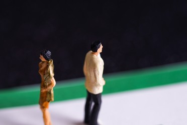 不倫、浮気で揉めた男女
